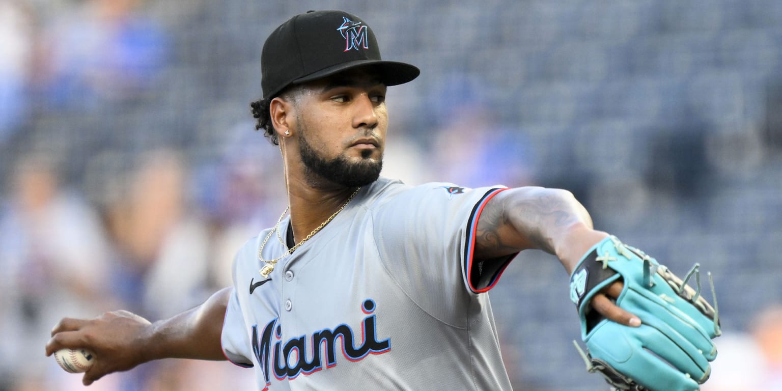 Roddery Muñoz sunk by home runs in Marlins' loss to Royals
