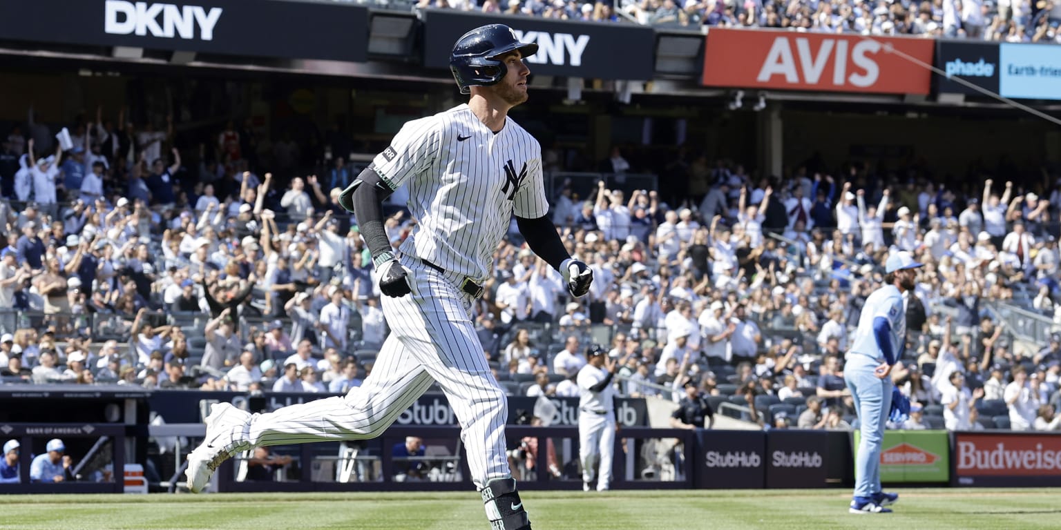 For most hitters, left-on-left is tough. Bellinger just shrugs