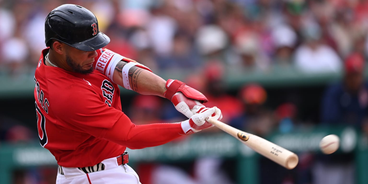 Red Sox go all-in early on ABS challenges