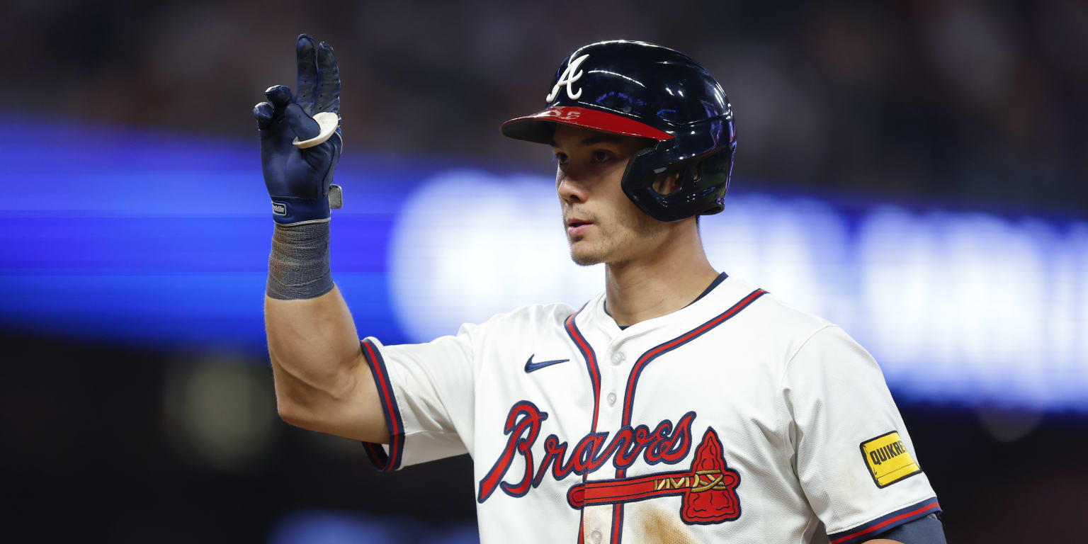 Guardians sign Fairchild to Minor League deal