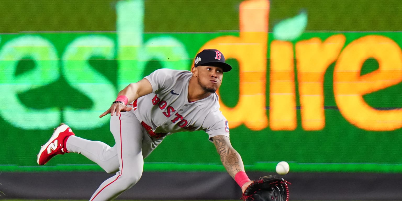 Rafaela ready to rep Dutch legacy with custom glove for the Classic