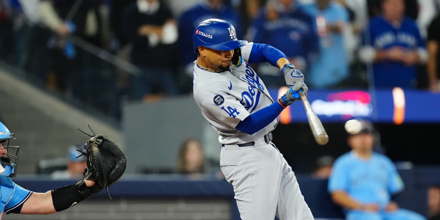 In 2nd year at shortstop, can Mookie find superstar form?