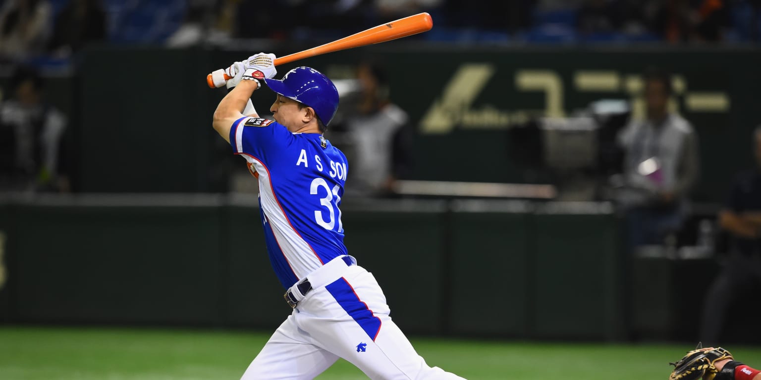 Ah-Seop Son sets new KBO all-time hits record