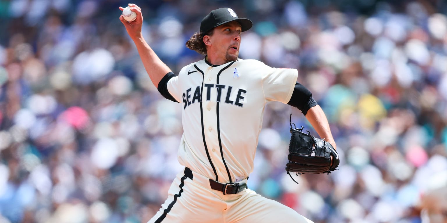 New dad Gilbert twirls gem vs. Sox on Father's Day