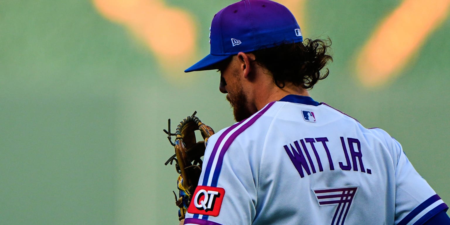 Royals lose Witt Jr. (lower back tightness) to injured list