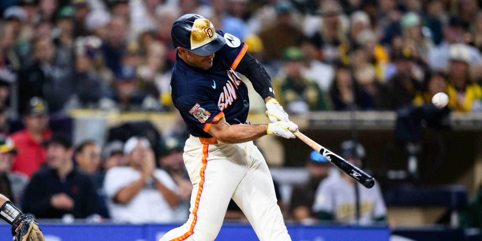 Padres show power potential, mash 3 HRs to beat A's