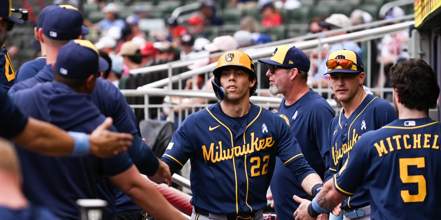 Last MVP left in Wisconsin: Yelich muses on WS goals, Giannis trade to Miami