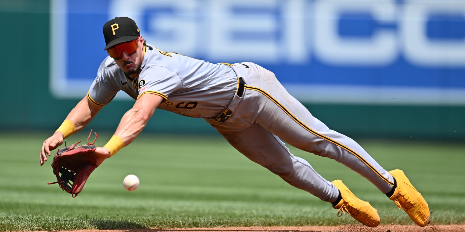 Griffin out until early September with torn finger tendon
