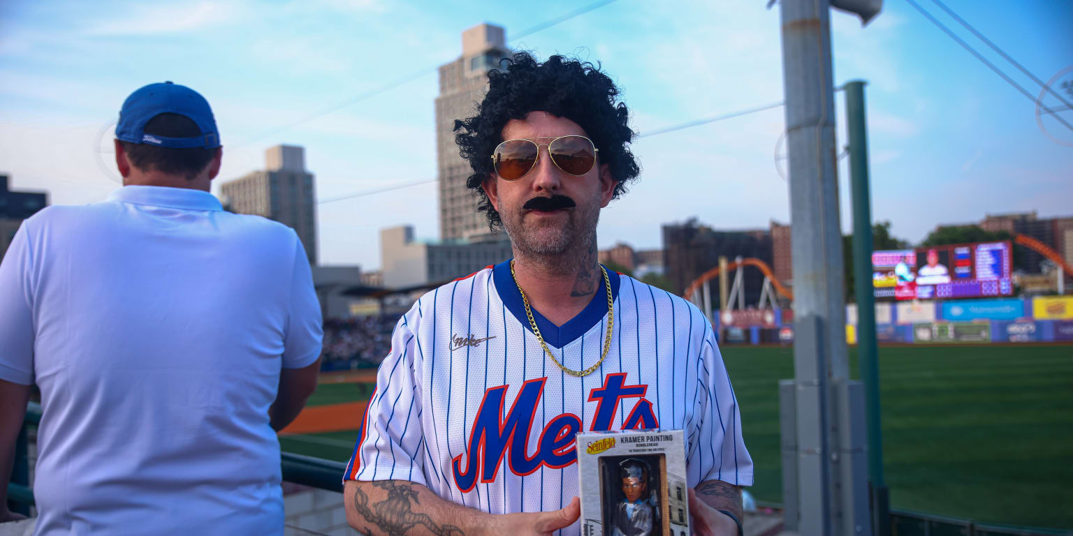 A trip inside Seinfeld Night with the Brooklyn Cyclones