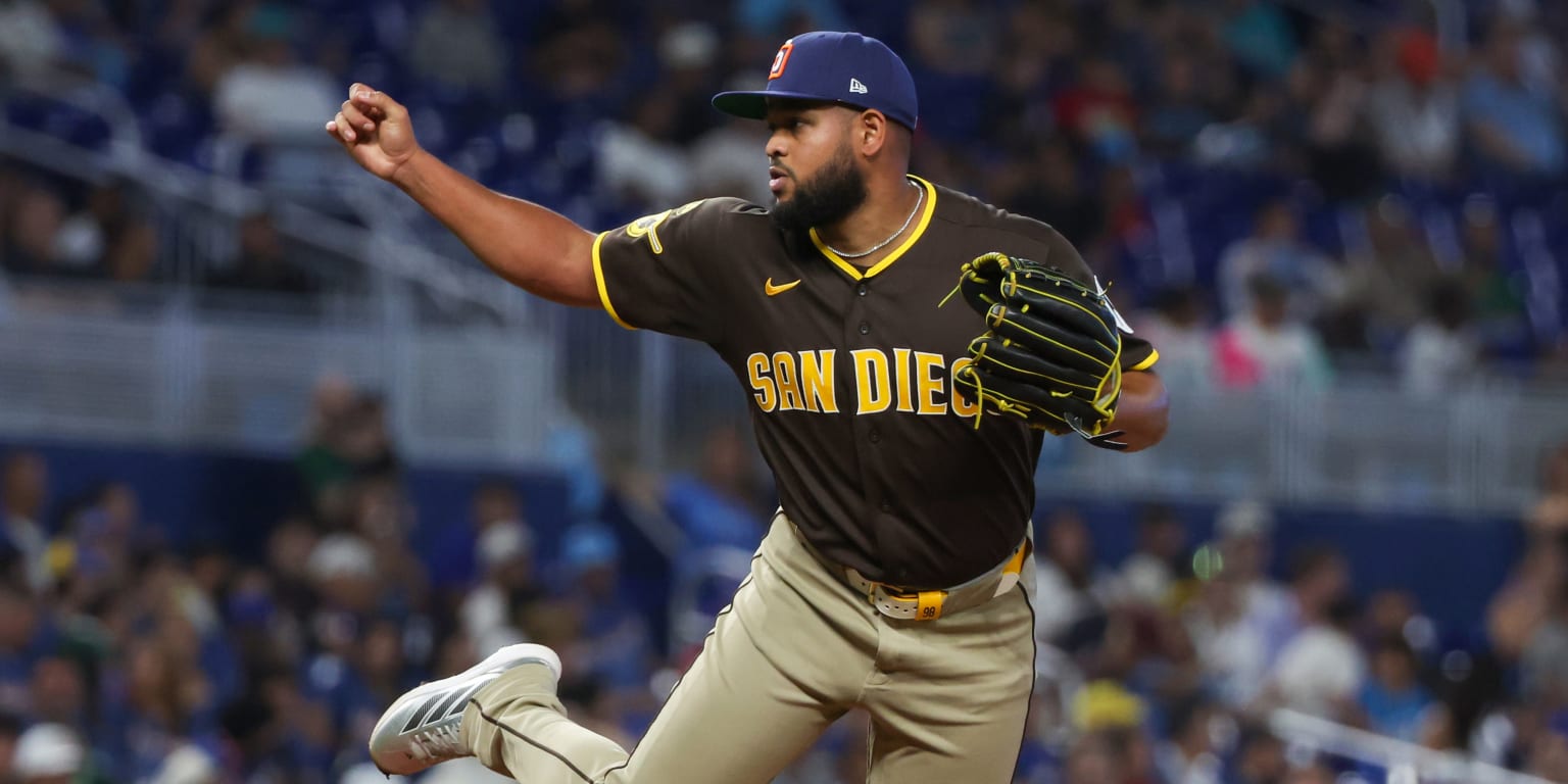 Awaiting reinforcements, Padres adopt unconventional pitching plan before Deadline - MLB.com
