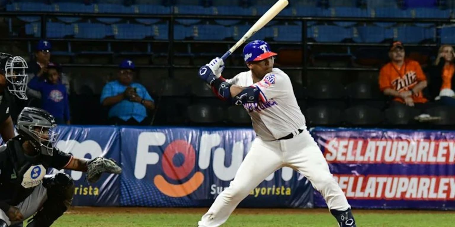 LVBP: Tiburones aplastan al Zulia y mantienen liderato