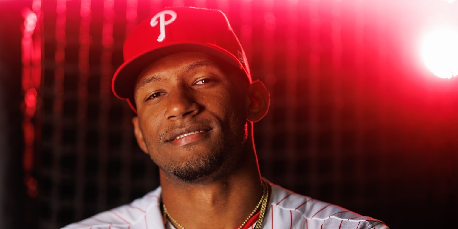 Philadelphia Phillies call up center fielder Johan Rojas from