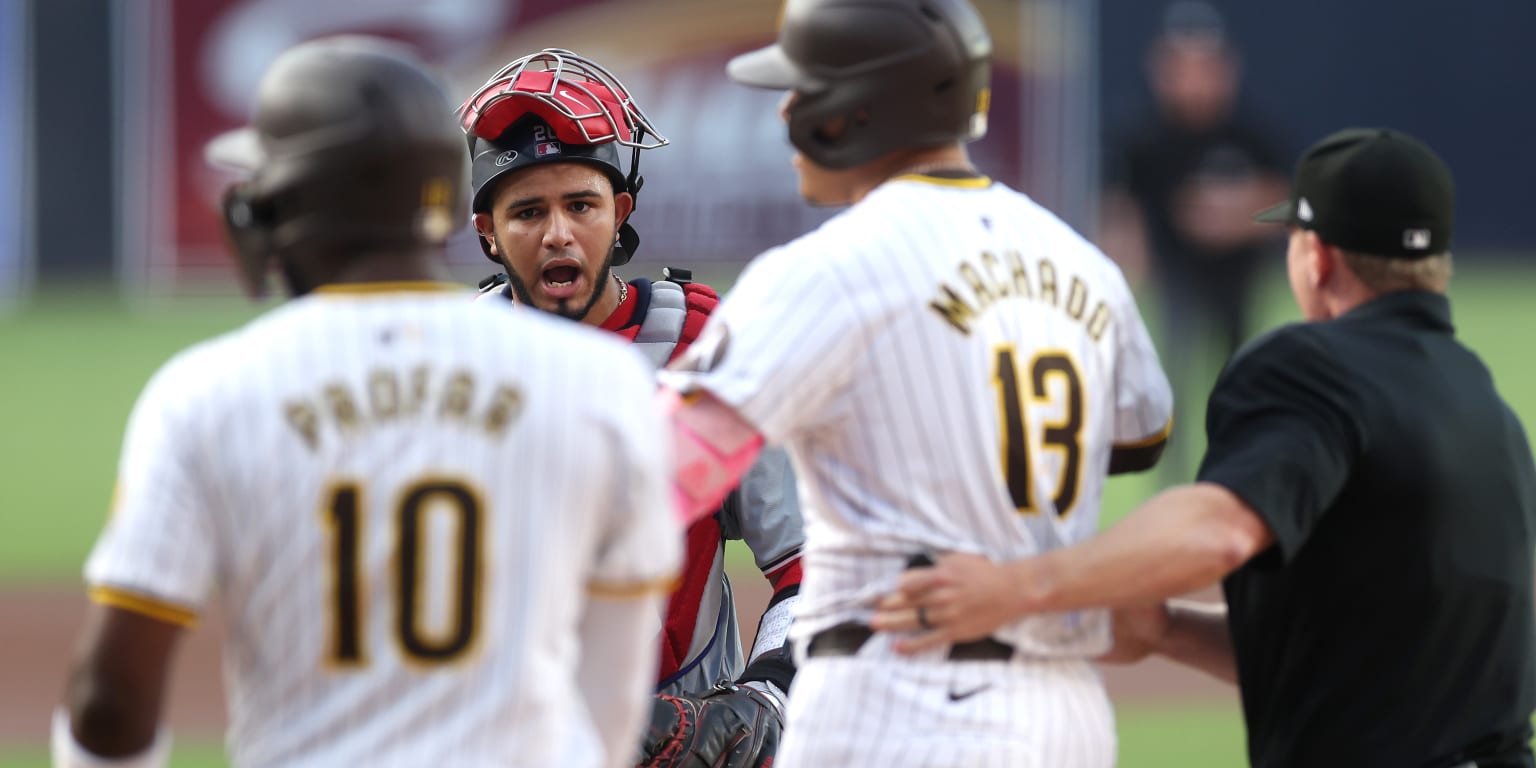 Nats, Padres benches clear as Ruiz, Profar jaw at plate