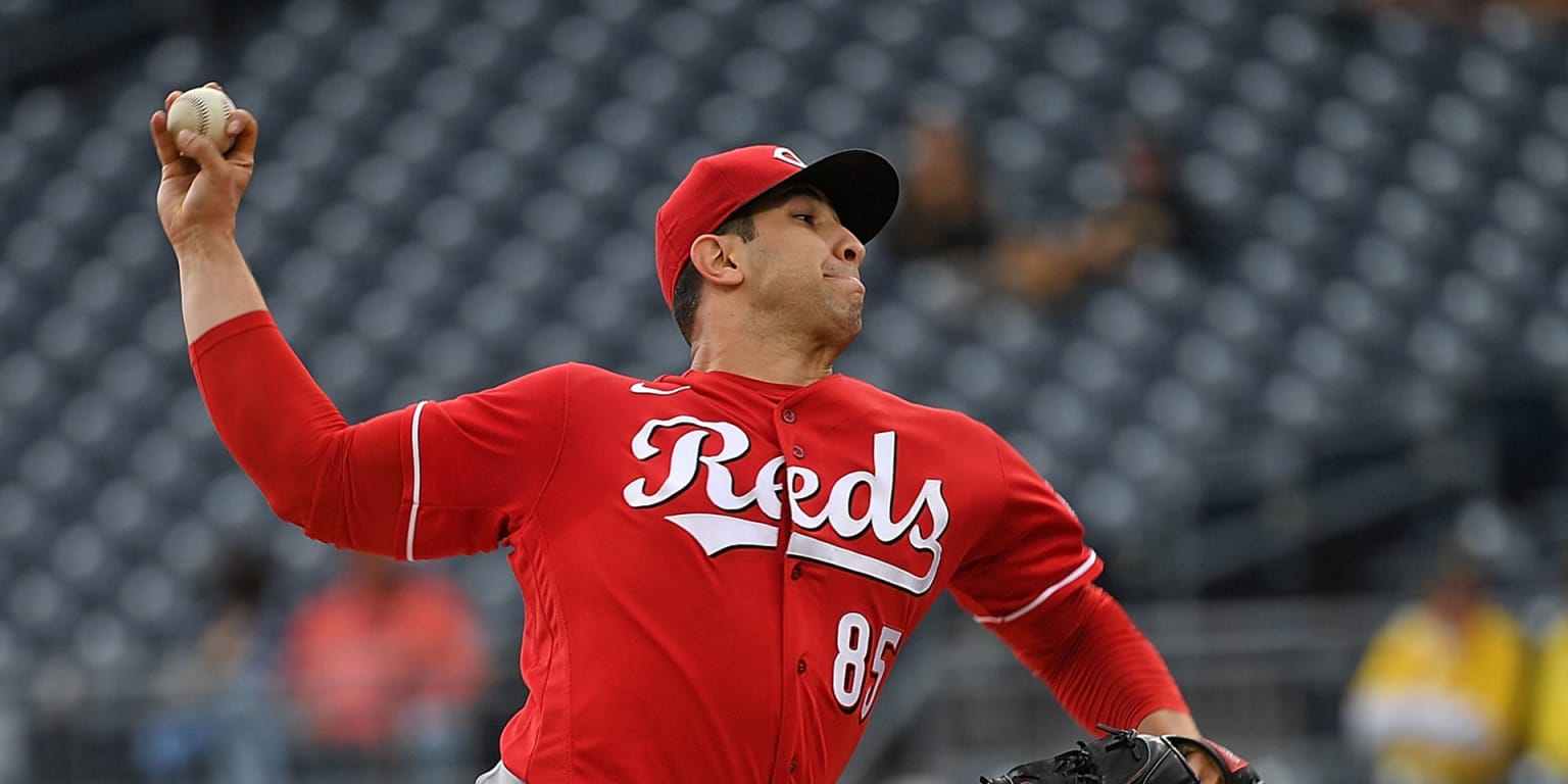 Graham Ashcraft finally offers Reds a glimmer of starting rotation hope -  BVM Sports