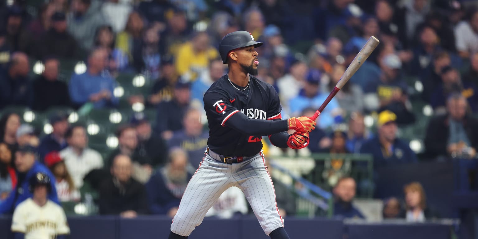 Byron Buxton has close call with Brewers' sausage race