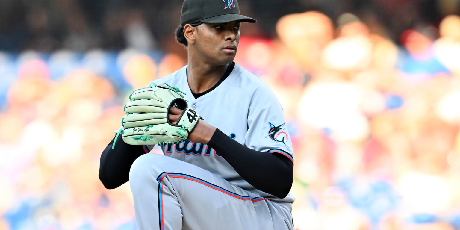 Cubs near trade for Marlins flamethrower Cabrera (source)