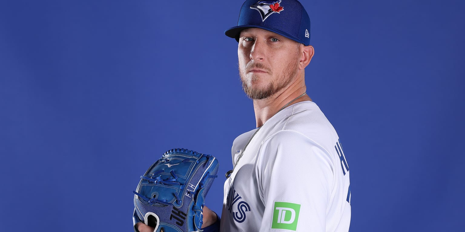 Team USA bolsters relief, adds Blue Jays closer Hoffman