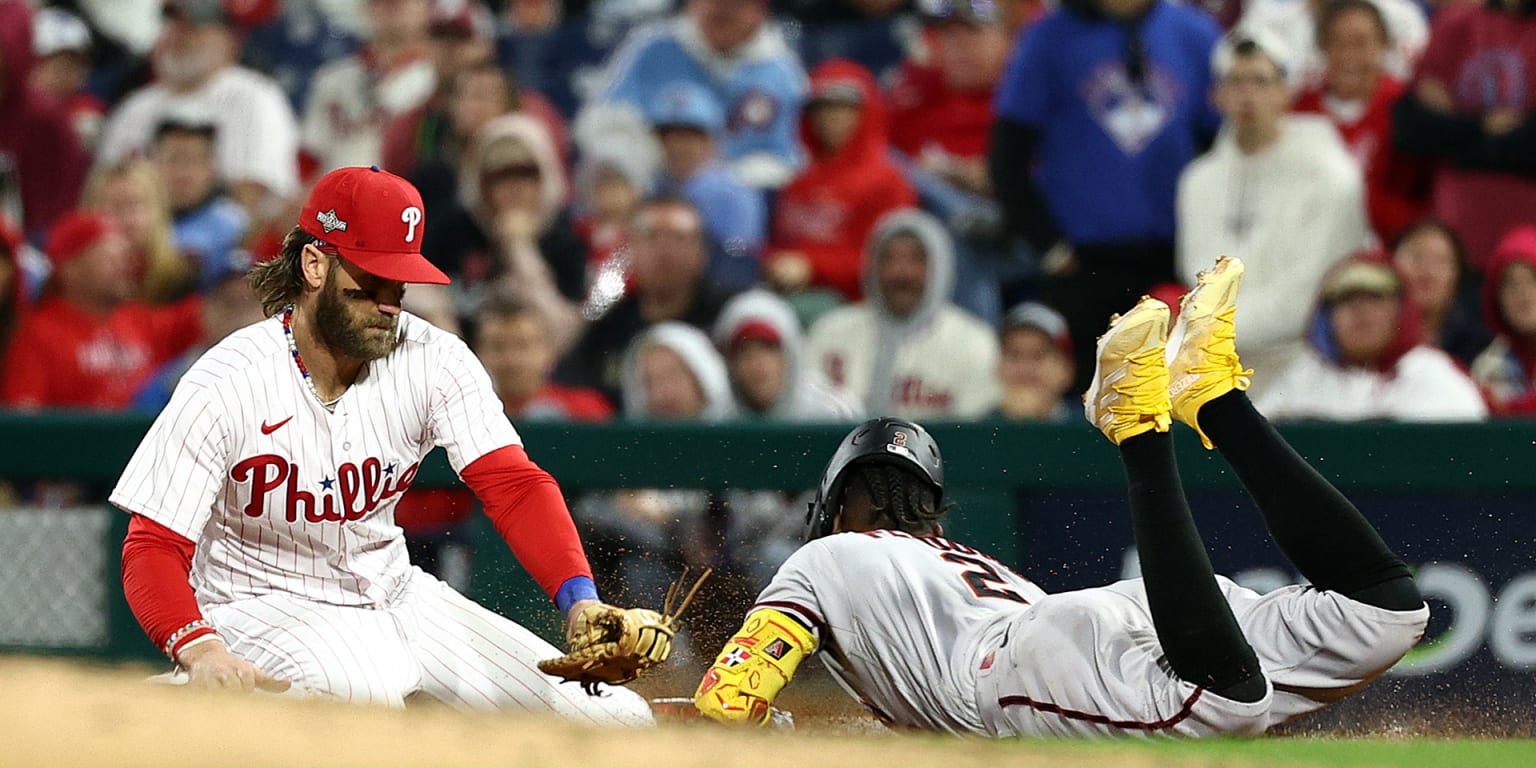 Phillies' Bryce Harper is preparing to play first base in 2023: Inside the  team's 'full go' plan - The Athletic