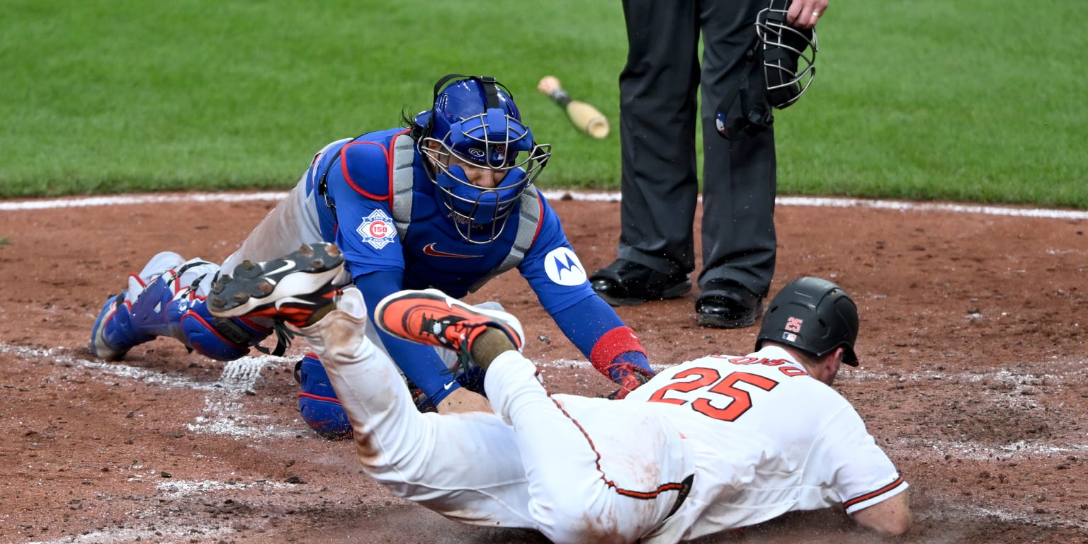 O's burn 2 pinch-hitters, find right matchup for win over Cubs