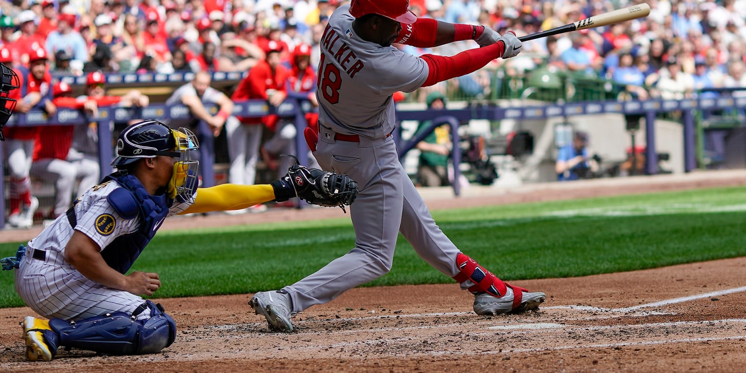 Cardinals rookie Jordan Walker will try to extend his hitting streak as the  Astros visit Busch Stadium