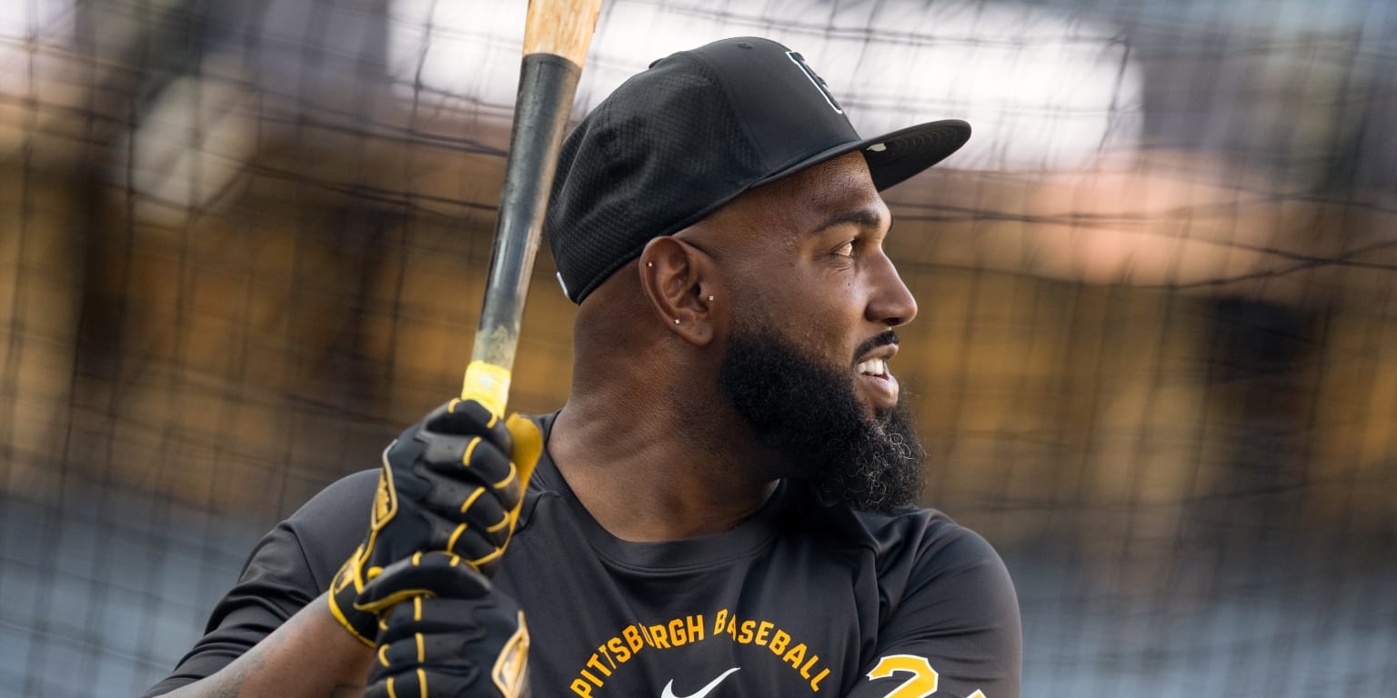 Source: Pirates releasing Marcell Ozuna; Ronny Simon to take roster spot