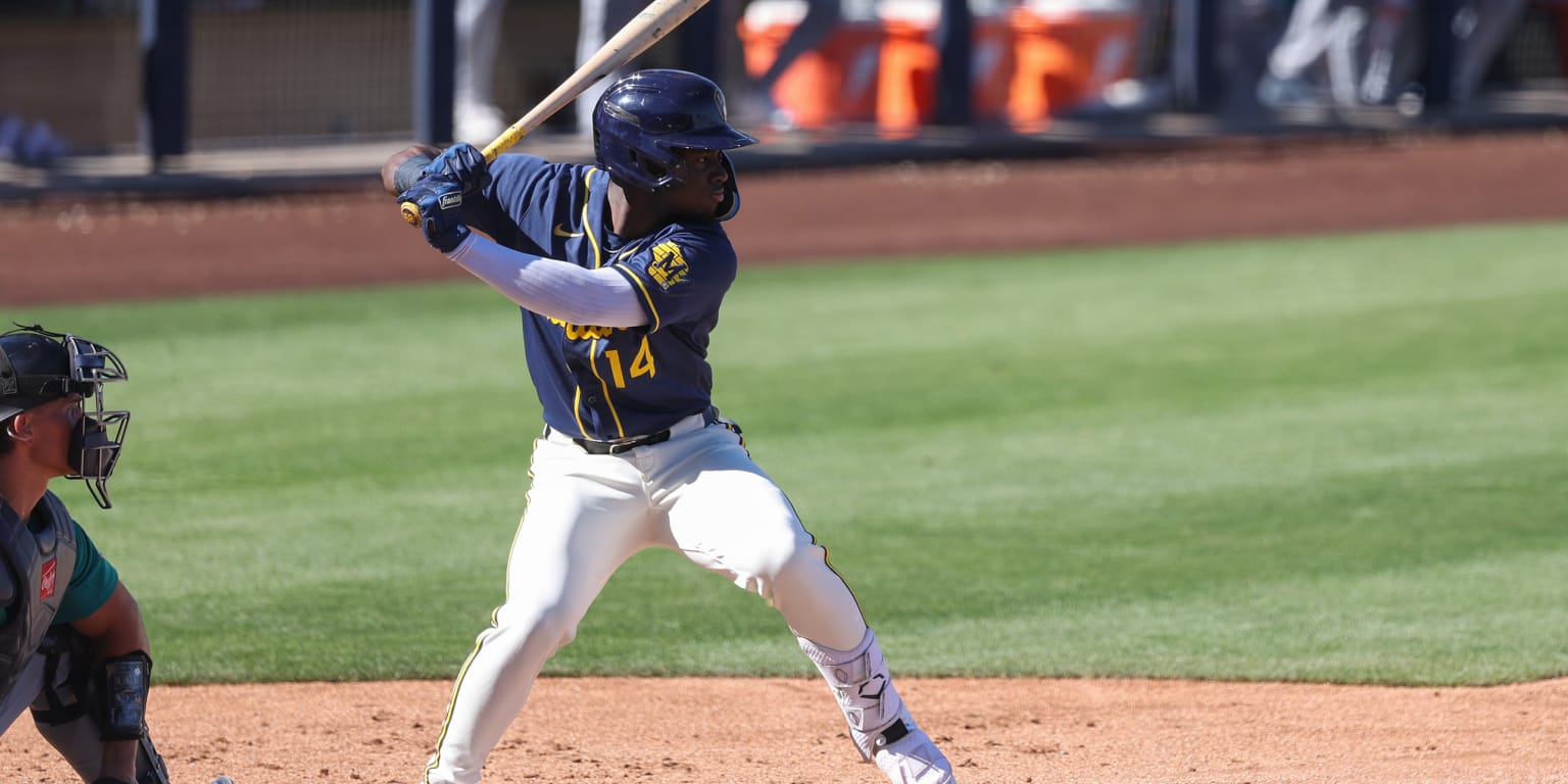 Brewers, No. 5 prospect Lara agree to 7-year contract (source)