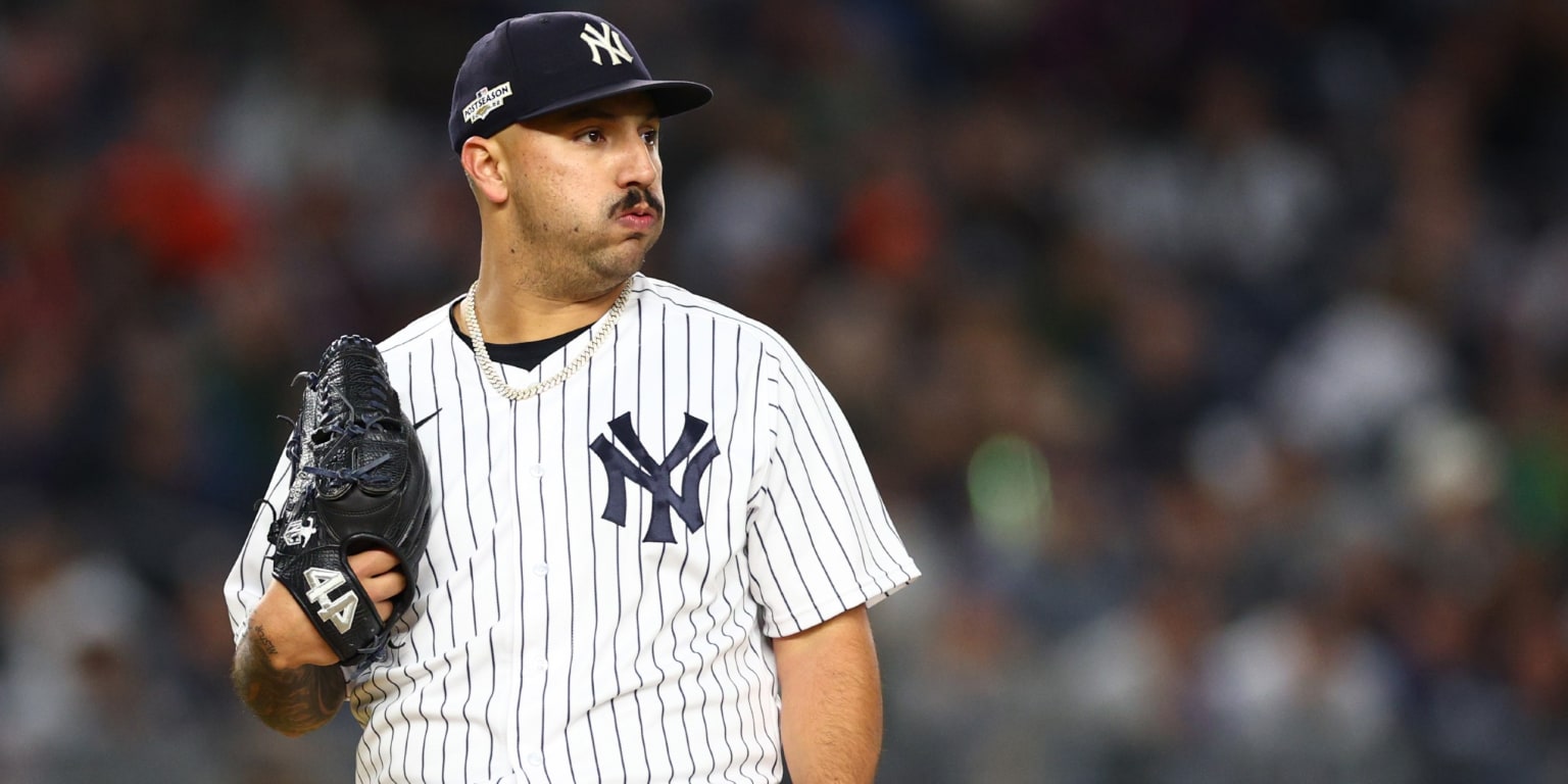 Yankees' Cortes leaves Game 4 of ALCS vs. Astros with groin injury