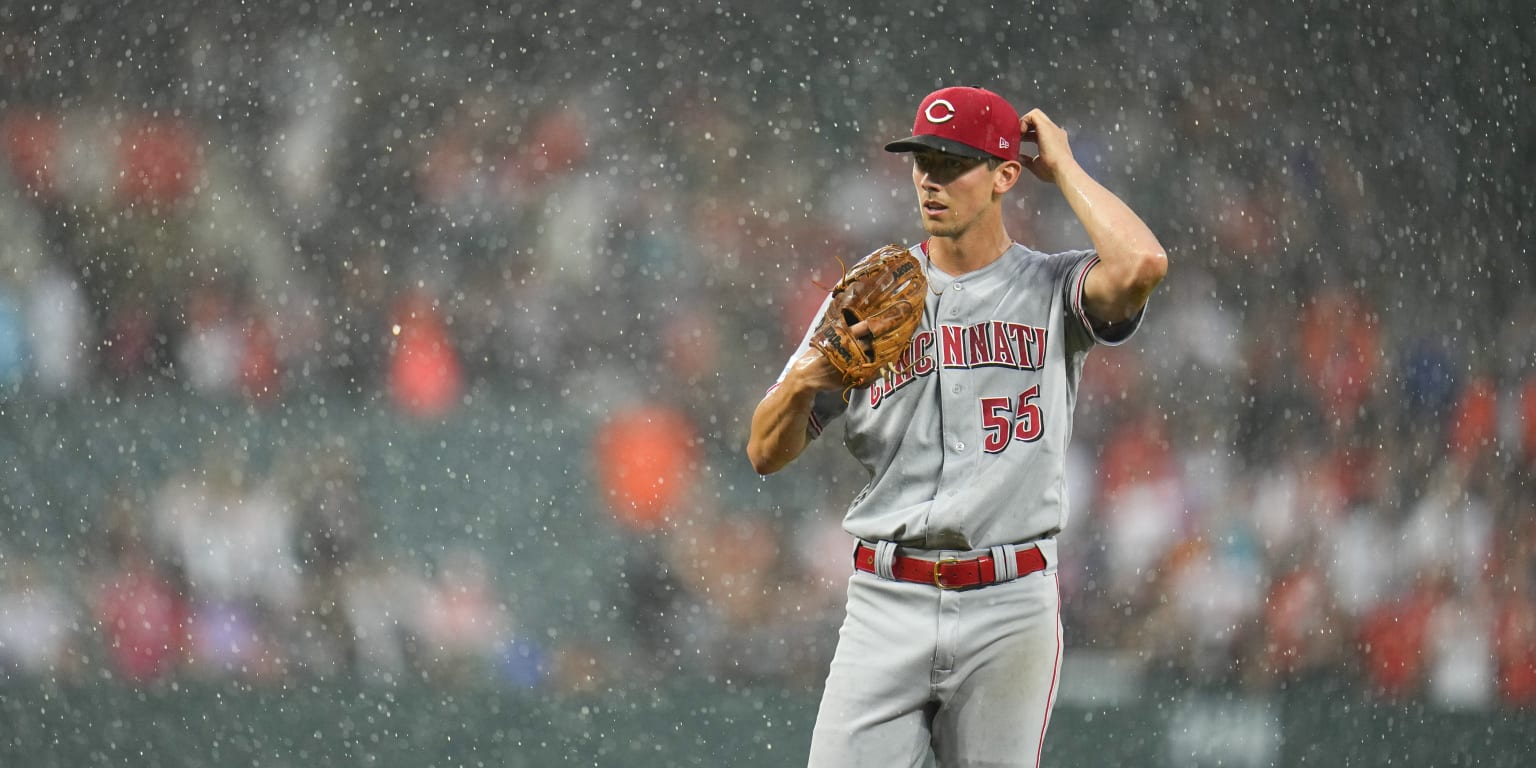 Brandon Williamson, Reds pitching struggles in rain vs. Orioles