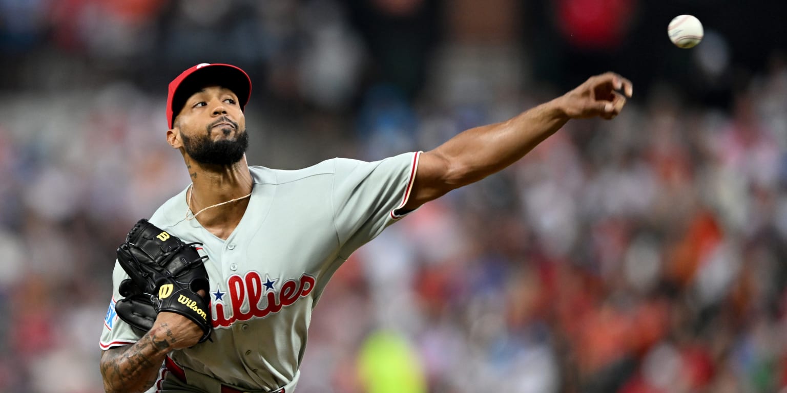 Sánchez K's 11, works around trouble in much-needed victory for Phils