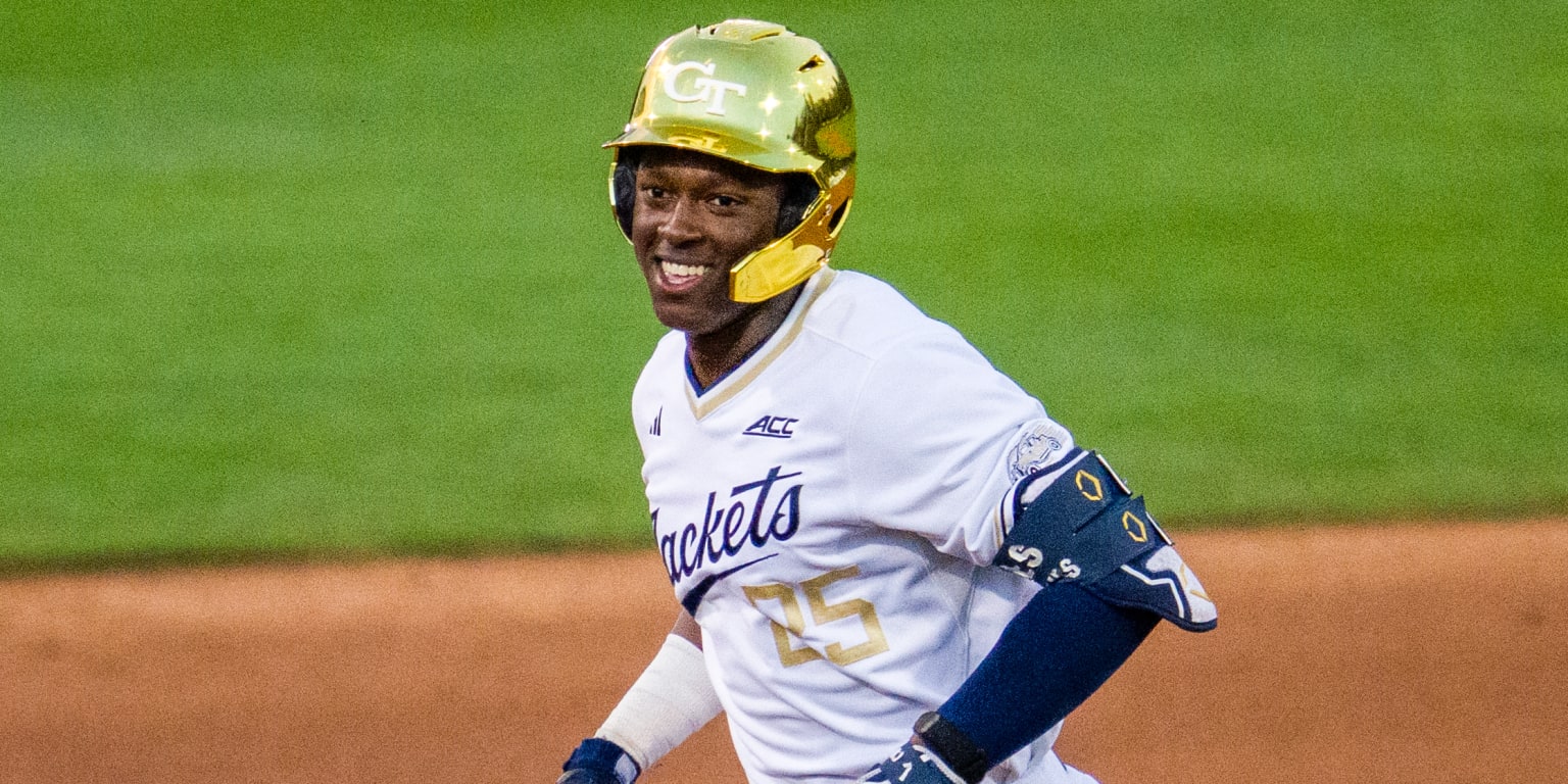 The Twins' No. 3 overall Draft pick wouldn't even be a catcher if not for a text from dad