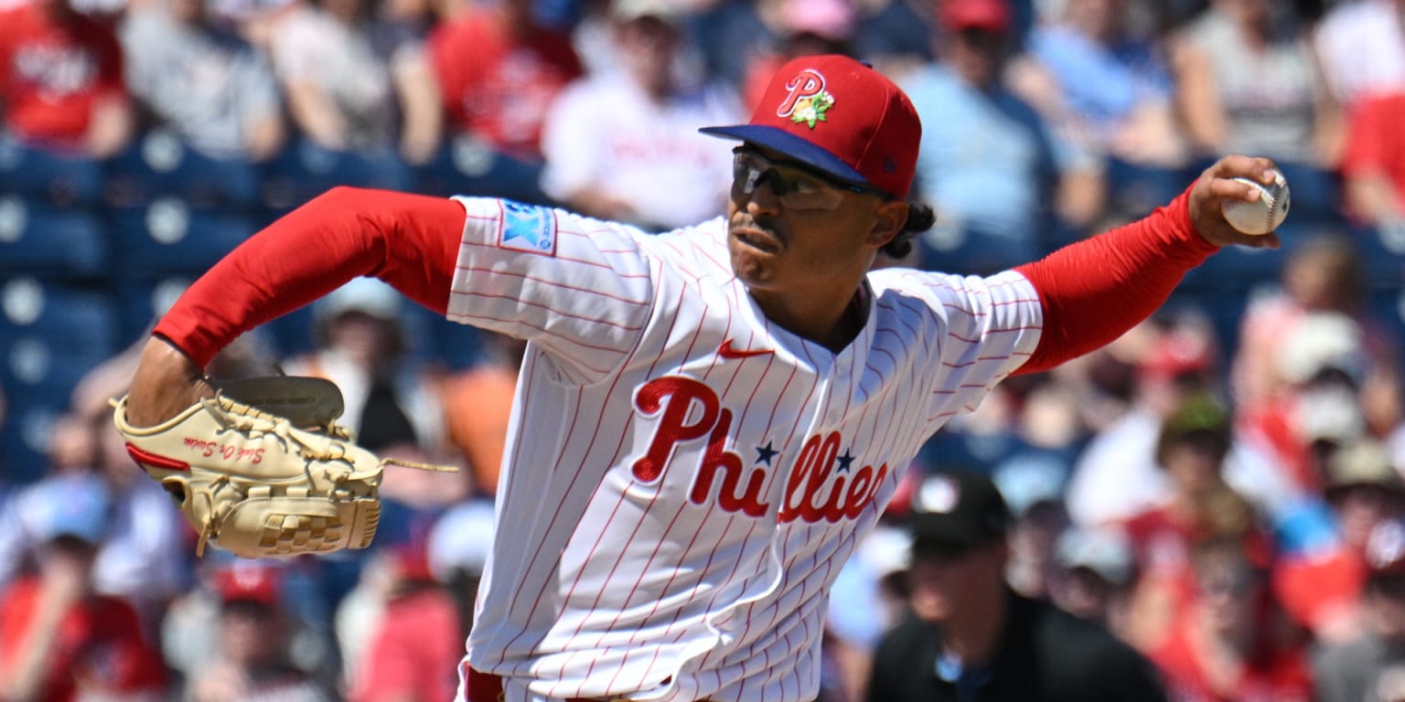 Luzardo promised he wouldn't use an ABS challenge all year. 1 inning later ... 