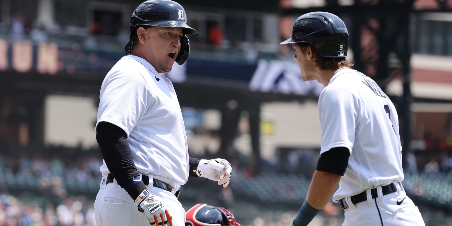 Cabrera emotional after game, 10/01/2023