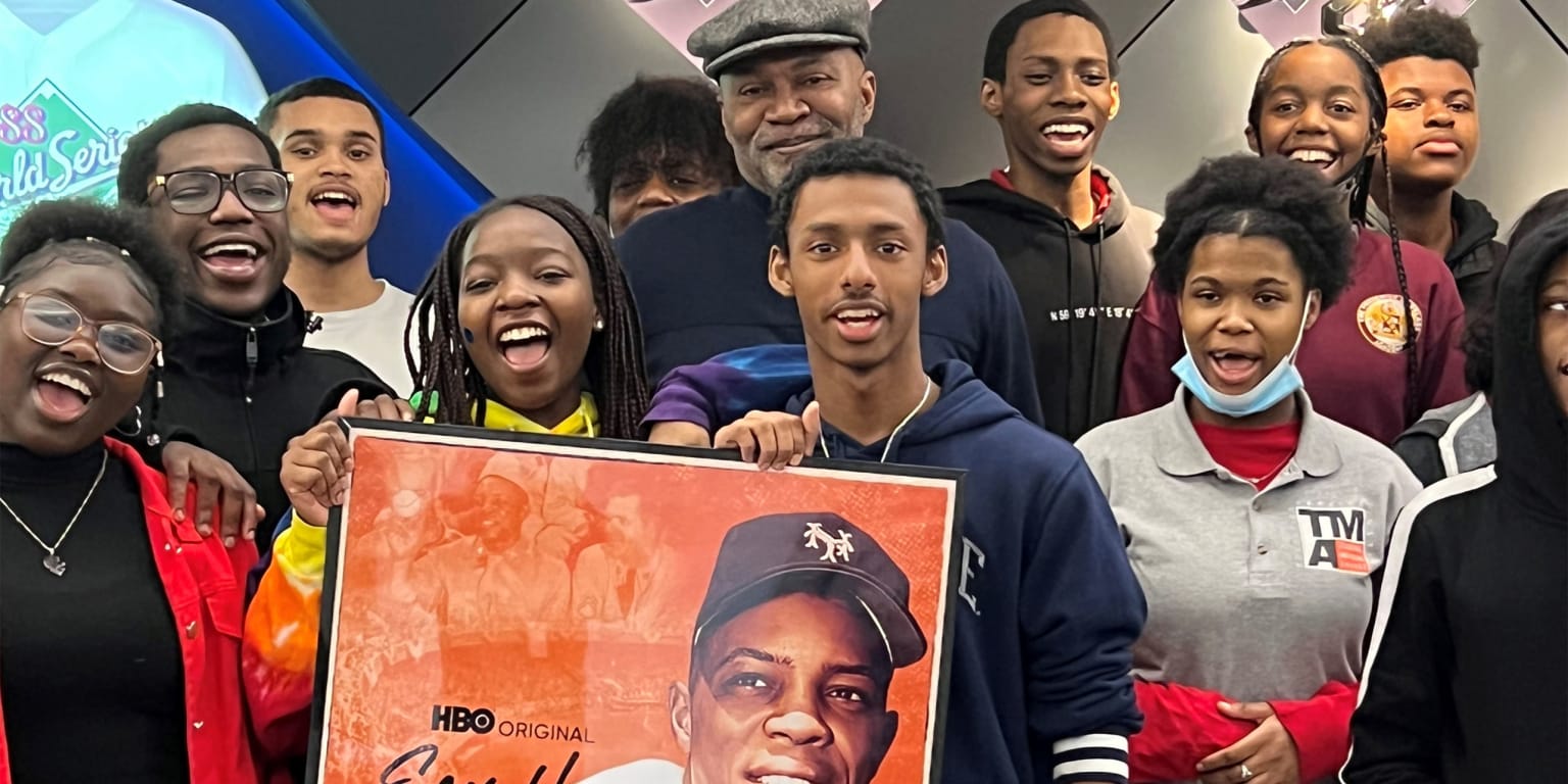 Harlem B&G Club awed by Willie Mays documentary
