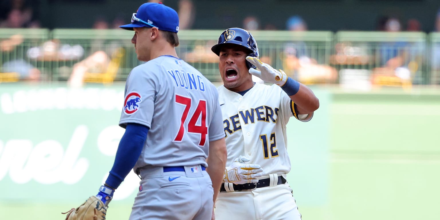 Milwaukee Brewers' Jesús Aguilar, right, gestures after hitting a double  during the seventh inning of a baseball game against the New York Mets,  Sunday, May 5, 2019, in Milwaukee. (AP Photo/Aaron Gash