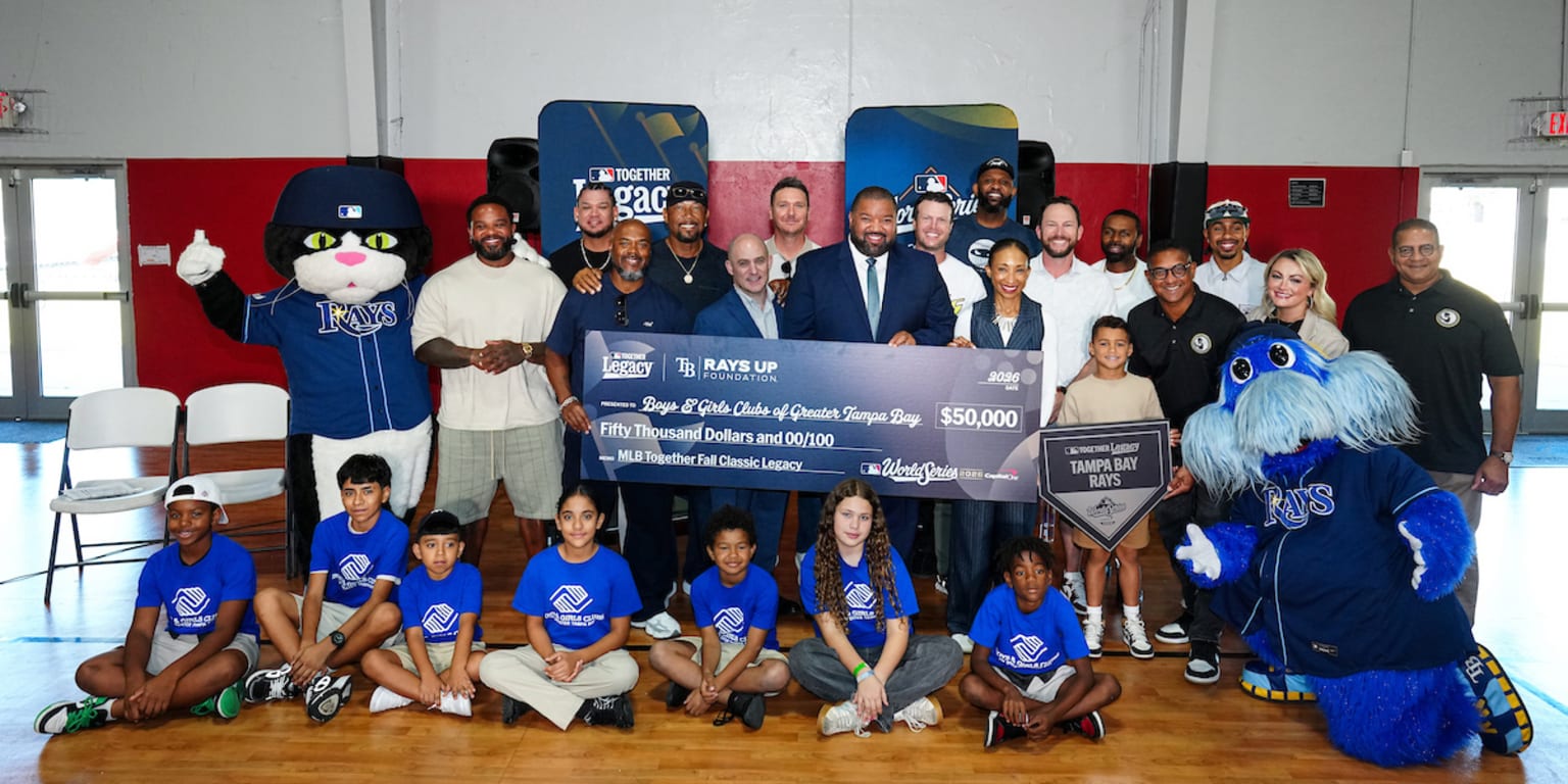 Former Ray -- and 2020 World Series hero -- gives back to cause near and dear to him
