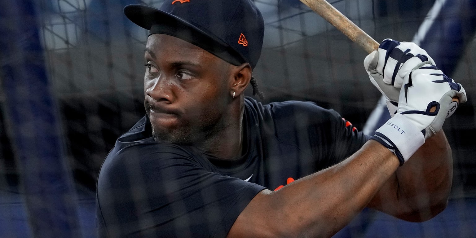 Crew adds outfield depth, agrees to deal with Baddoo