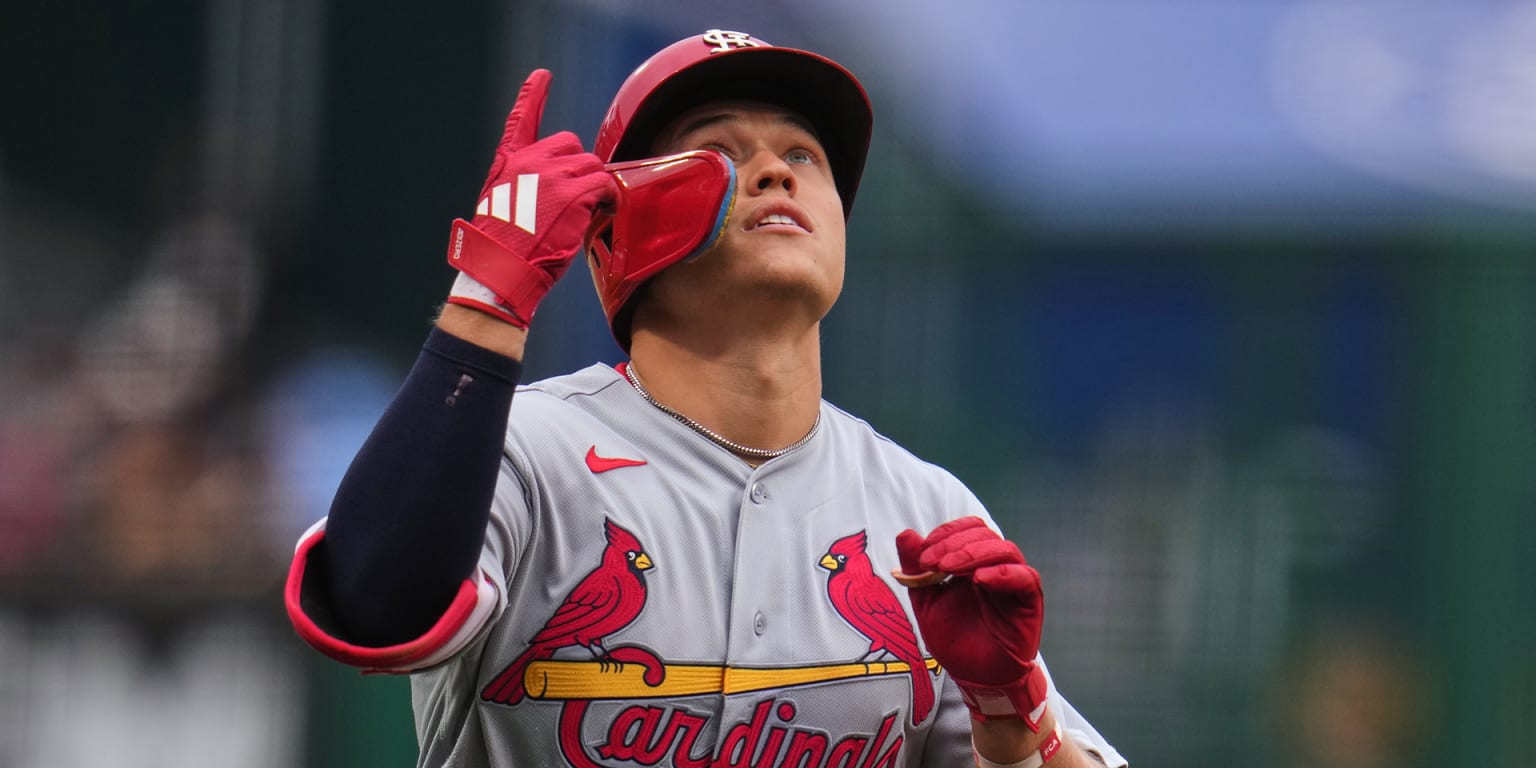 Wetherholt sets tone from 1st swing as Cards pounce all over Skenes