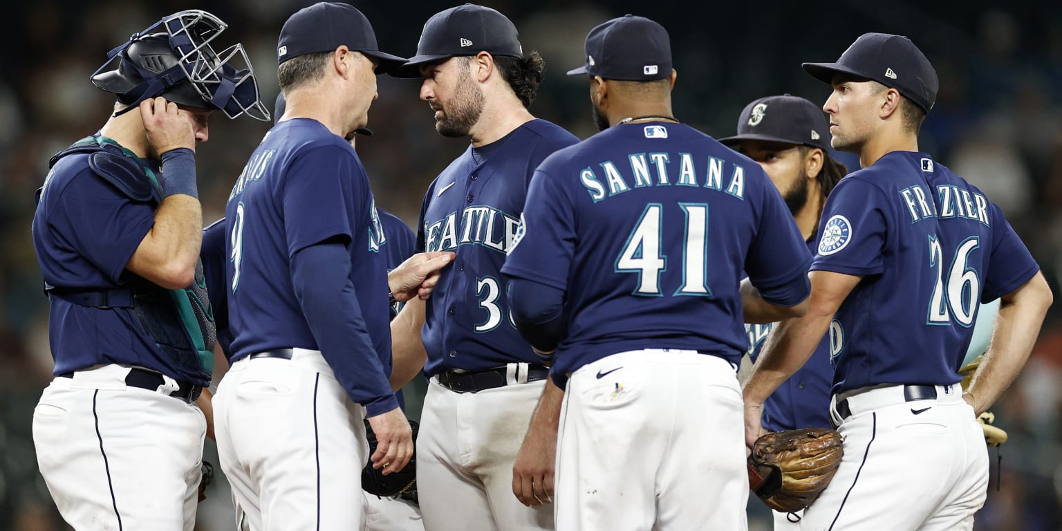 Robbie Ray backed by 3 homers as Mariners beat Rangers 6-2 - The San Diego  Union-Tribune