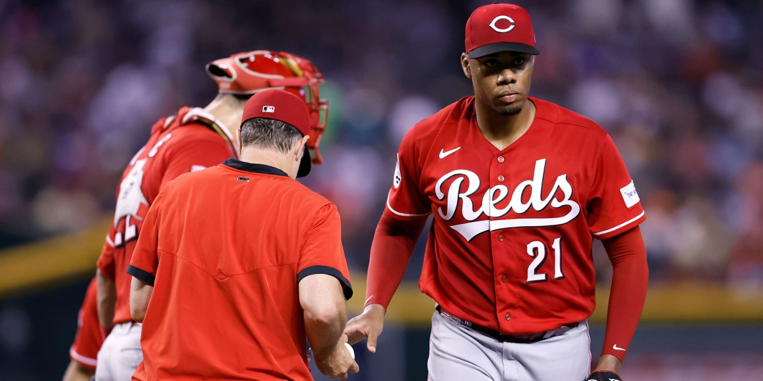 Hunter Greene, Reds agree to $53 million, 6-year contract