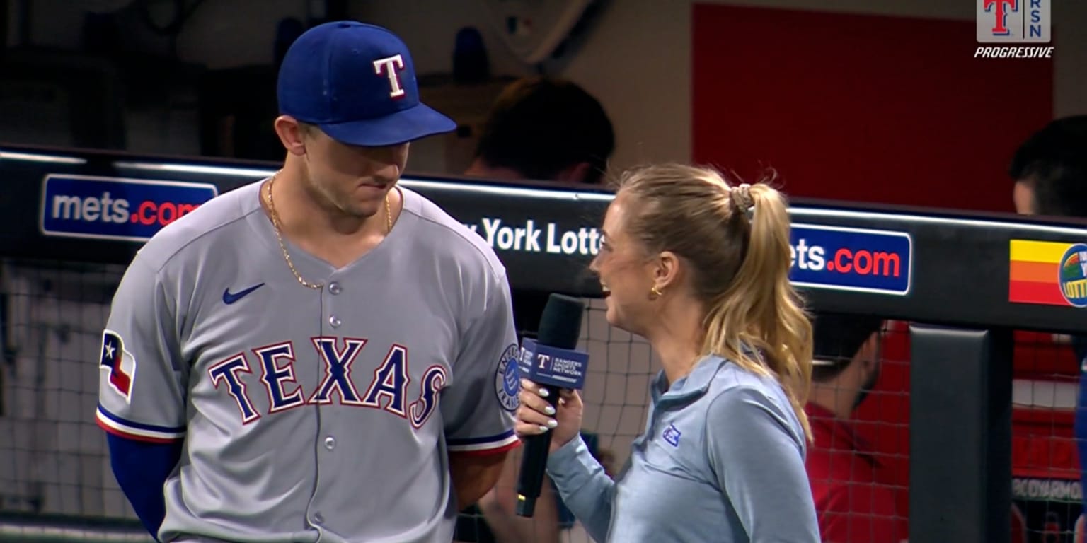 Rangers remontan en Queens y extienden su racha ganadora a seis juegos