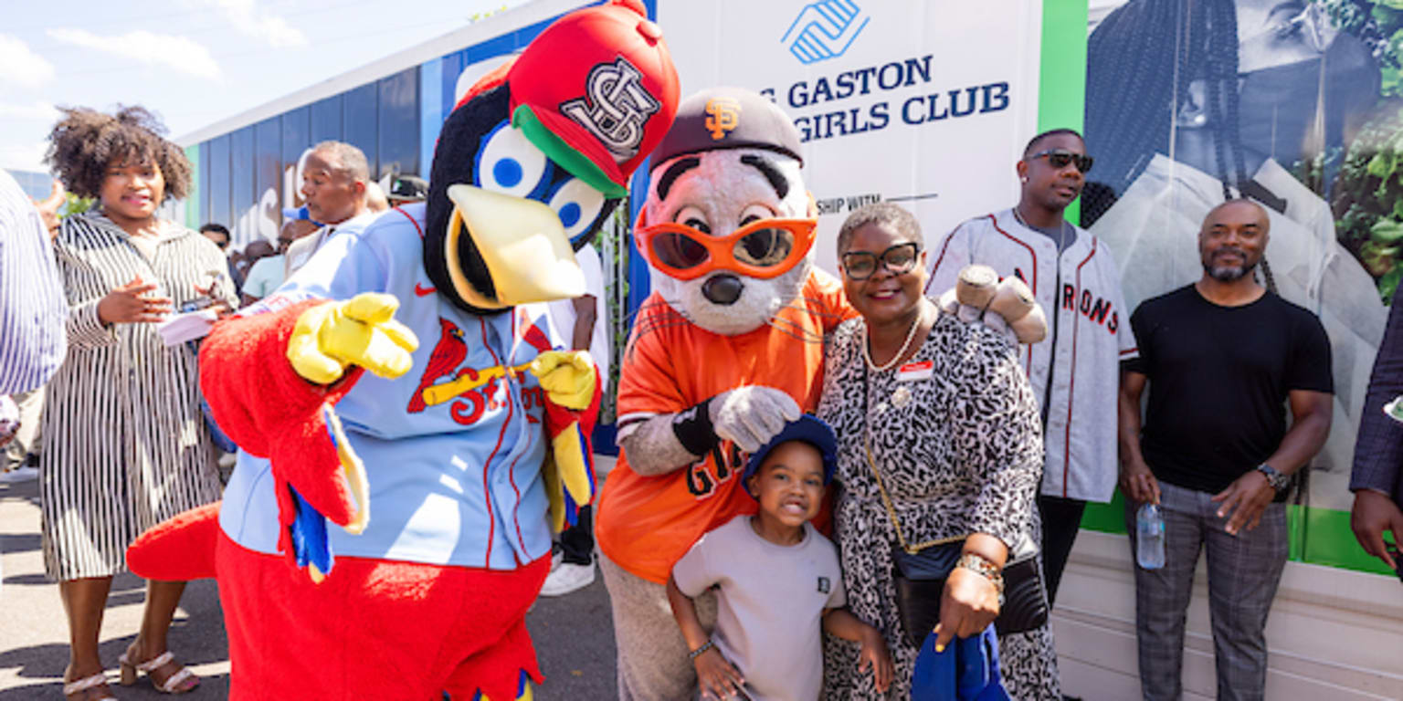 MLB Together Legacy event honors A.G. Gaston Boys and Girls Club