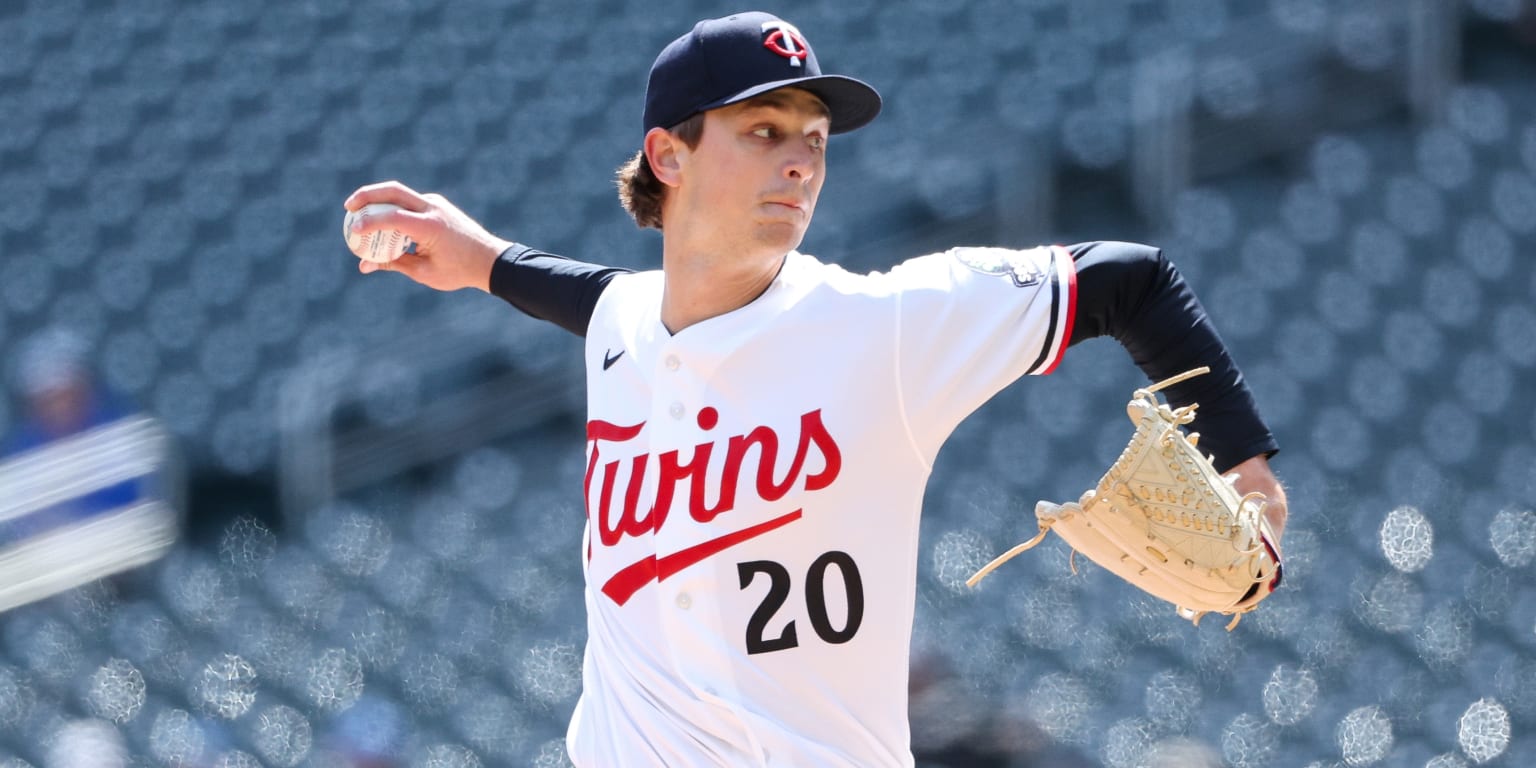 Abel takes big step in rehab by facing hitters; Royce tries another IF spot