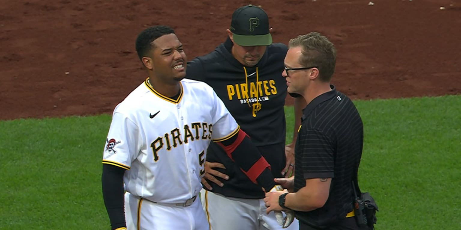 Pirates rookie Valdez exits after hit-by-pitch on wrist