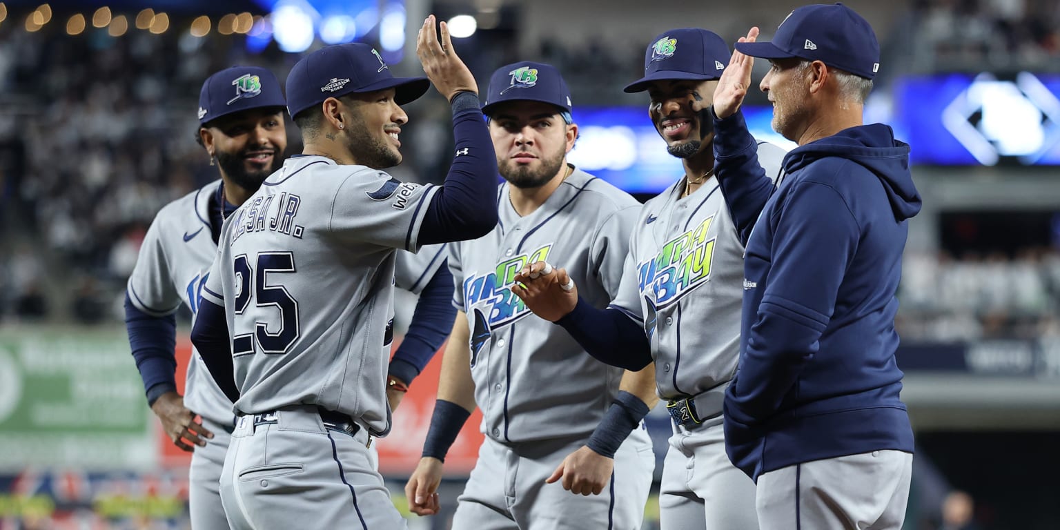 Tampa Bay Rays sweep New York Yankees to advance to next round