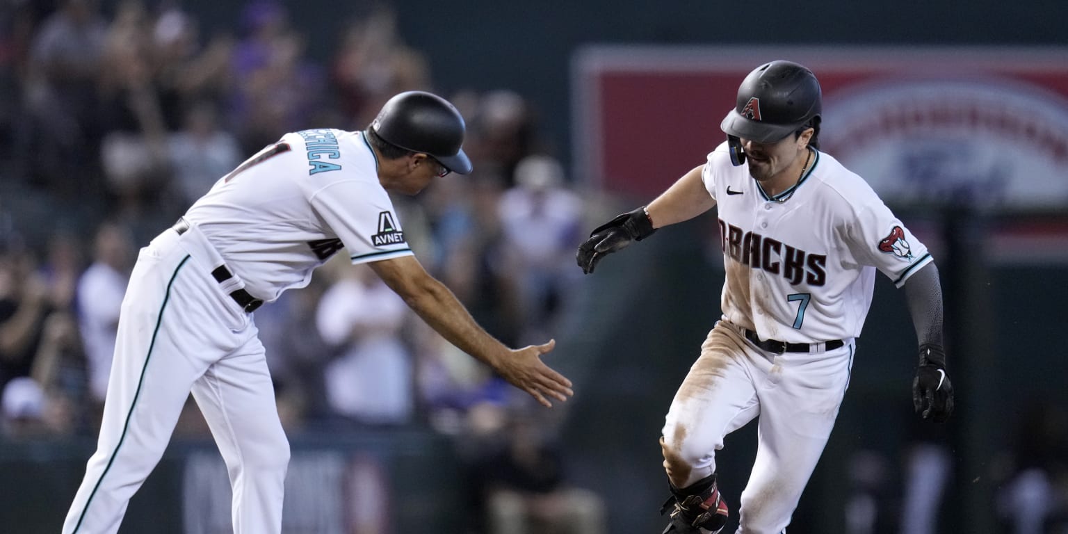 Corbin Carroll hit 25 home runs and had 50 steals in the Diamondbacks’ win