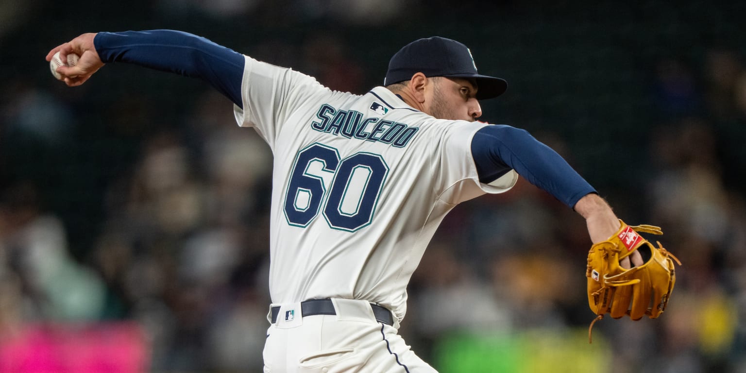 Halos agree to deal with lefty reliever Saucedo (report)