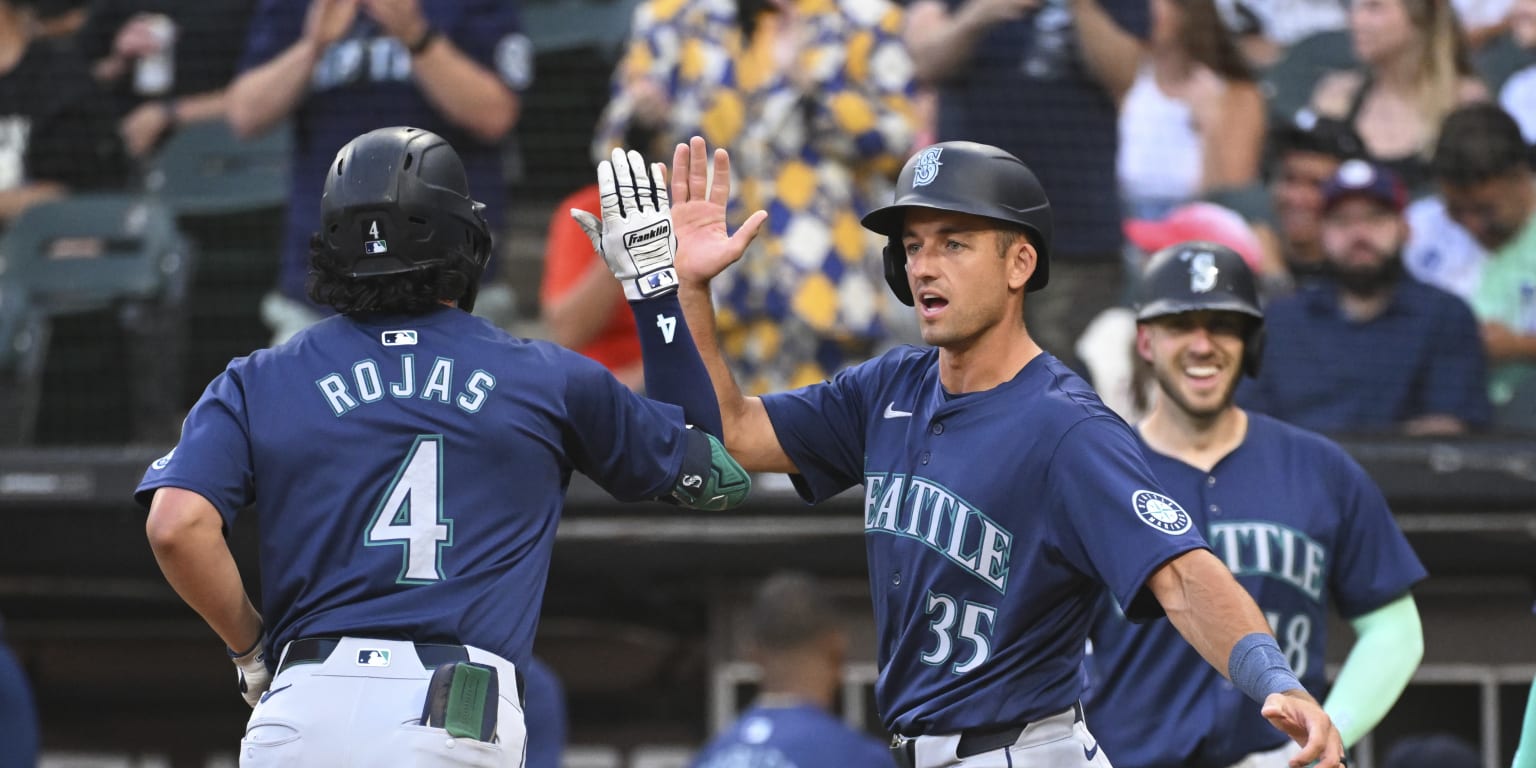 Mariners' lineup breaks out in win ahead of Randy Arozarena's arrival