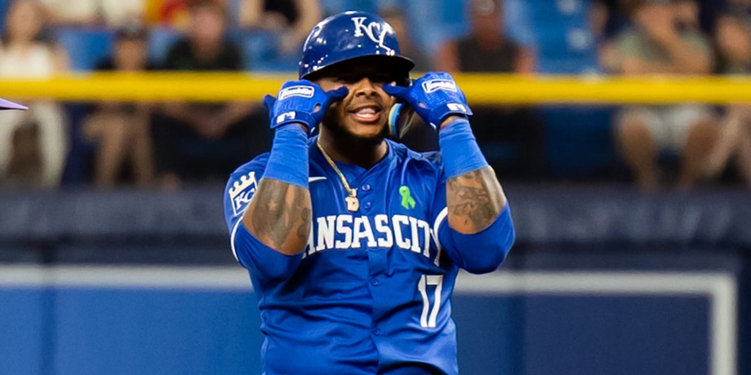 Royals vs Rays: Velázquez’s 11th-Inning RBI Double Secures 8th Straight Win