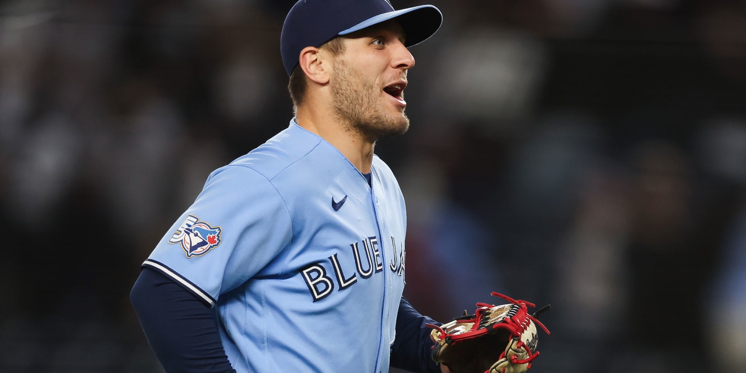 Daulton Varsho Traspasado a los Astros de Houston en el Cierre de Cambios de la MLB