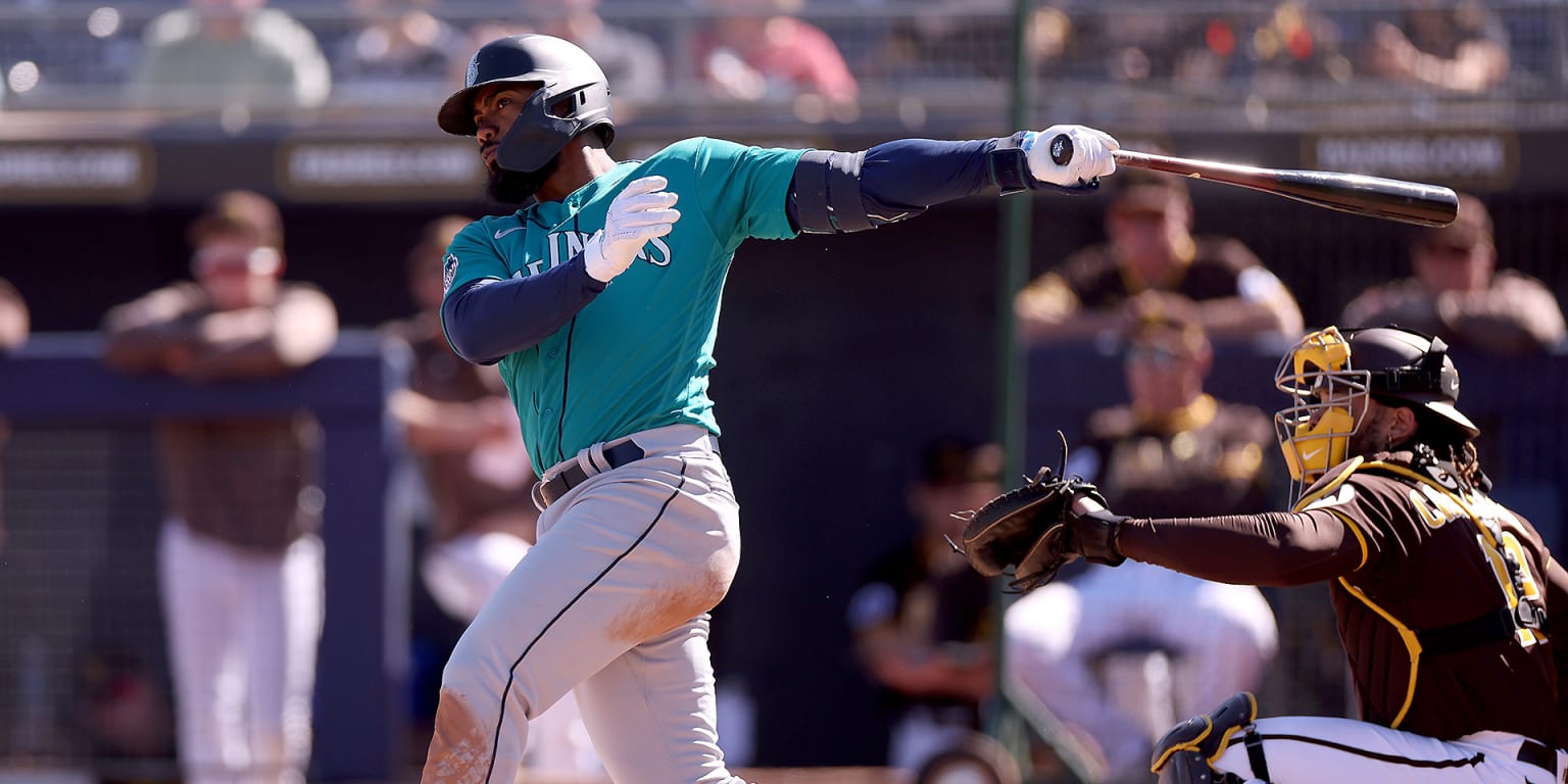 Teoscar Hernández preparing for Opening Day with Marinerssearch-288477                       share-square-576953share-square-576954